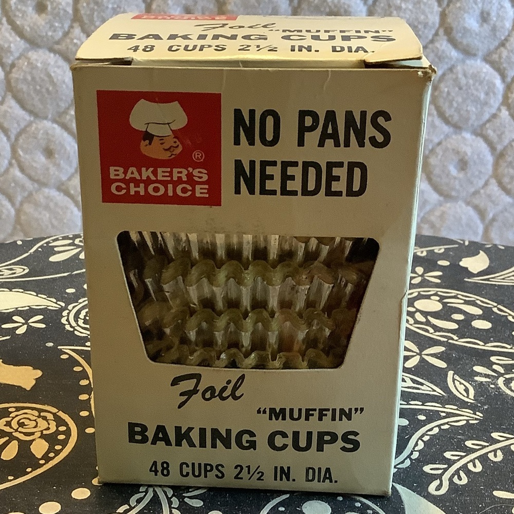 MidCentury BakersChoice FoilCups Vintage 2 OR MORE $10 OR LESS GET 3rd FREE